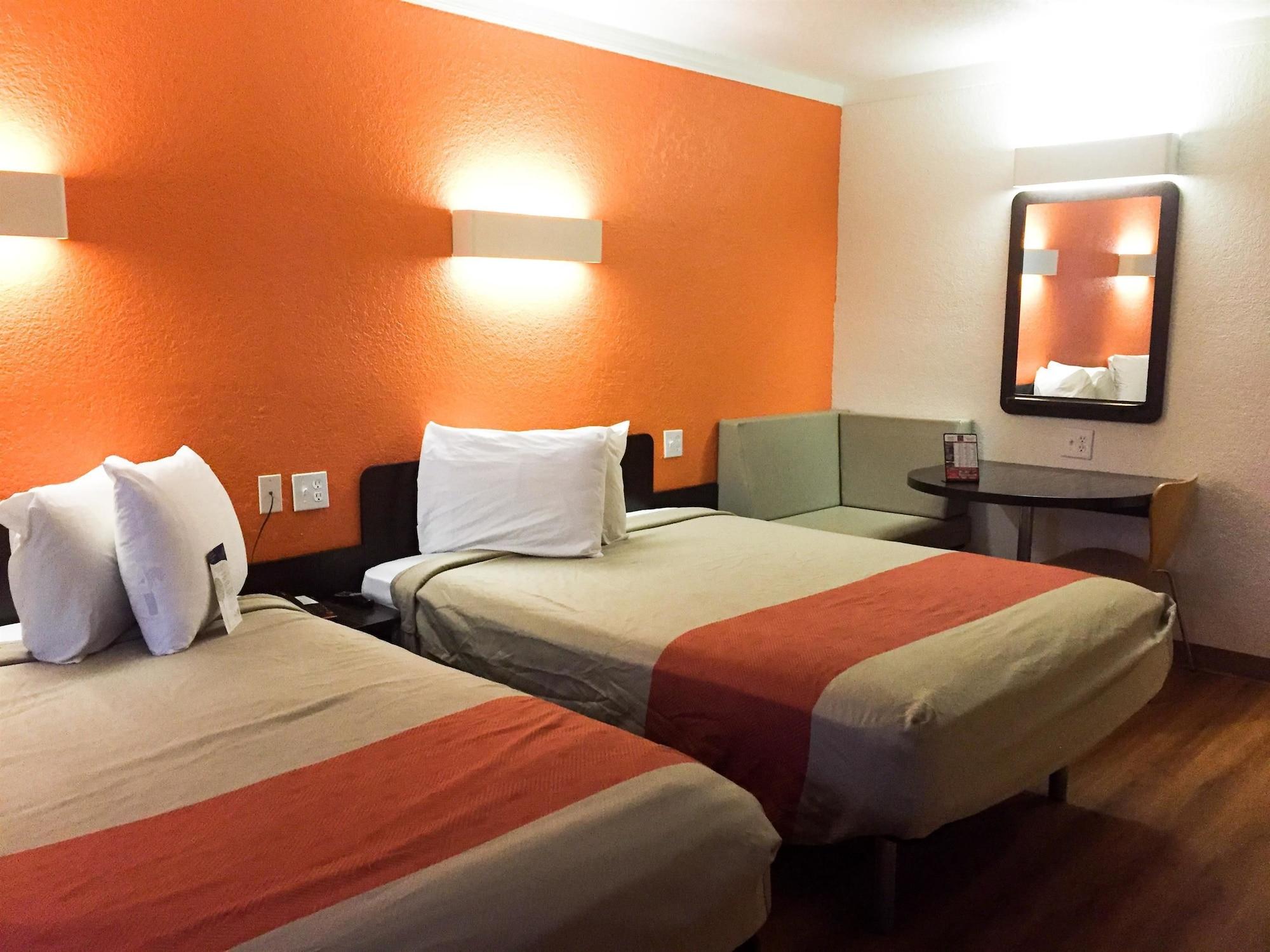 Motel 6-Tampa, Fl - Fairgrounds Heartland ภายนอก รูปภาพ