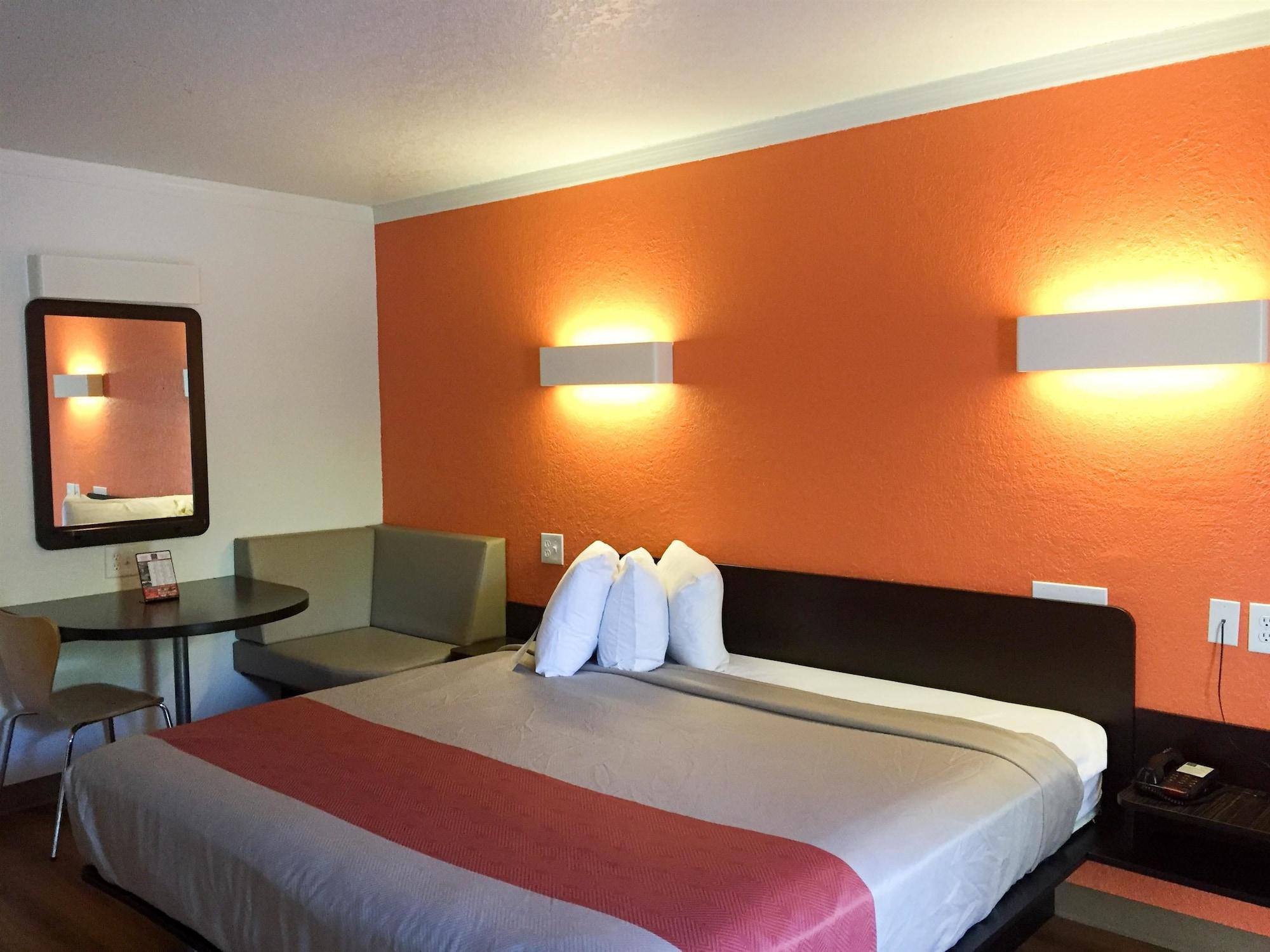Motel 6-Tampa, Fl - Fairgrounds Heartland ภายนอก รูปภาพ