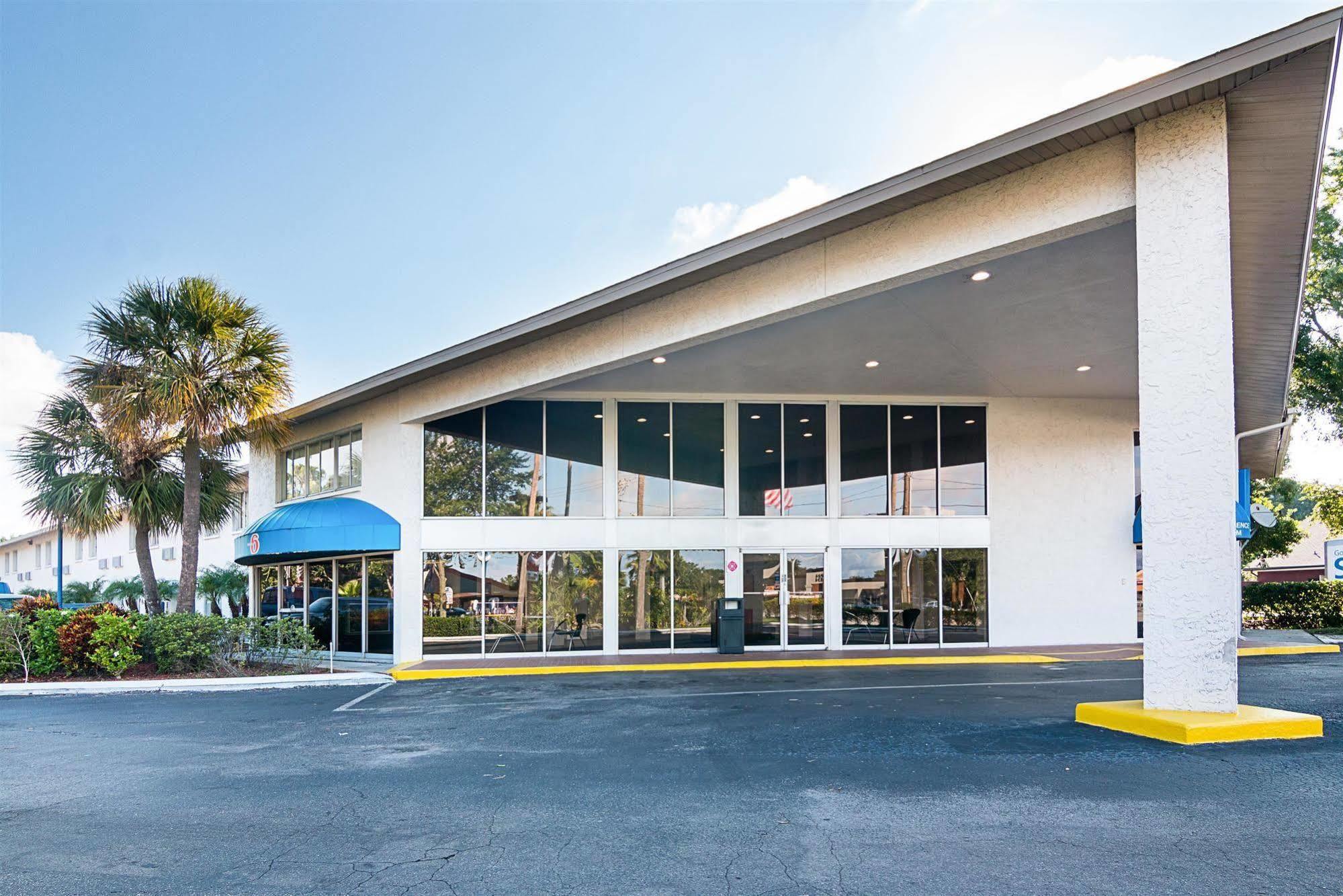 Motel 6-Tampa, Fl - Fairgrounds Heartland ภายนอก รูปภาพ